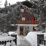 Chalet Minga Mal 호텔 Saas Fee